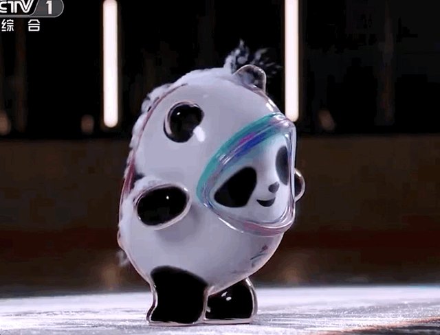 1644048273095067278.gif 冰墩墩.gif
